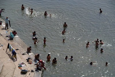 Bathing in the River Betwa Orchha