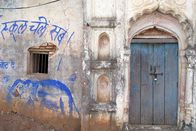 House with a Blue Door Orchha
