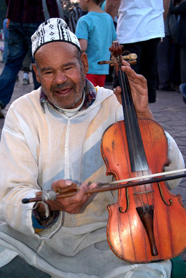 Fiddler in the Square