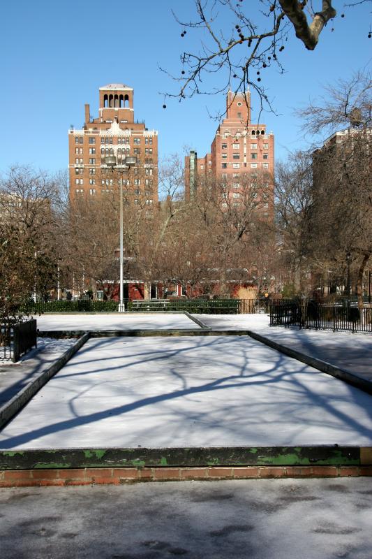 Bocce Ball Courts - Western Skyline