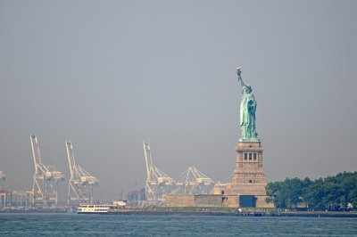Battery Park - Statue of Liberty