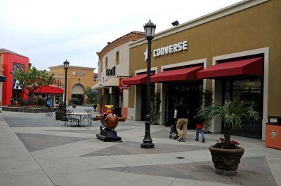 Plaza las Americas Shopping Center