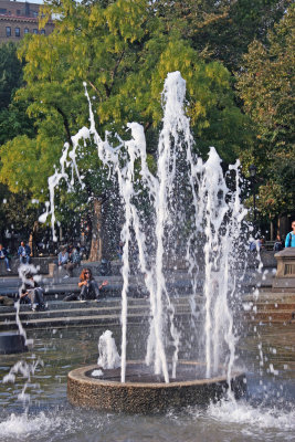 Fountain & Fall Foliage