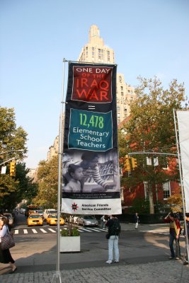 Anti Iraqi War Demonstration at the Arch