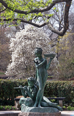 Burnett's 'Secret Garden' Memorial Fountain - Conservatory Gardens