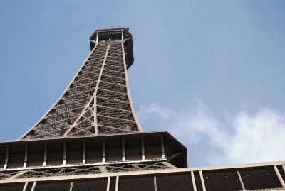 Eiffel Tower 02.JPG