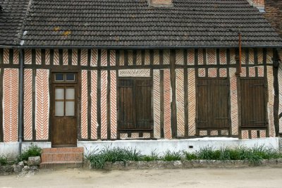 Typical house in a small town near Orleans