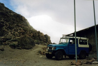Cayambe hut in 4.600 m. No other building lying higher on the equator line.jpg