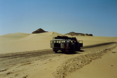 The highway to Siwa.jpg