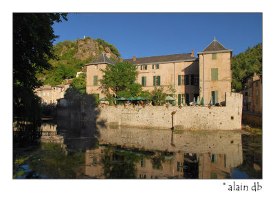 Chateau de Lunas