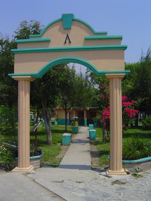 Alpha gate to the parque central