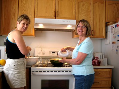 Two traditional English Cake makers