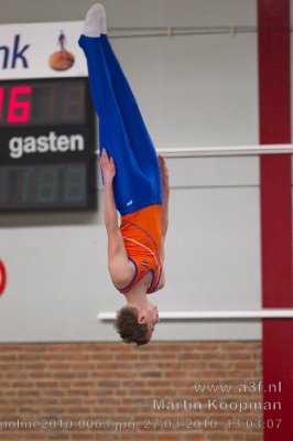 Trampoline2010-0063.jpg