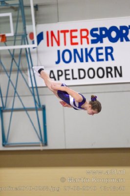 Trampoline2010-0258.jpg
