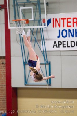 Trampoline2010-0306.jpg
