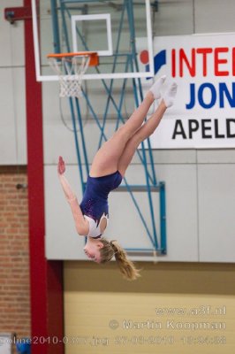 Trampoline2010-0307.jpg