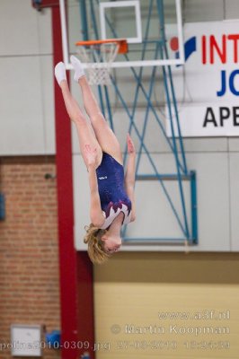 Trampoline2010-0309.jpg