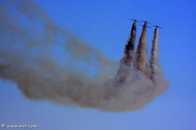 Aerobatic_Team_121.JPG