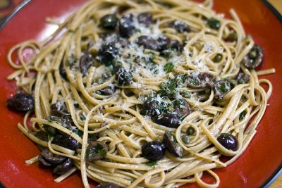 Linguine w/ Capers, Olives & Anchovies