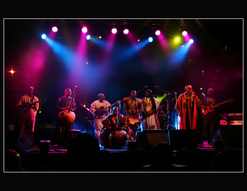 ... An african band ...