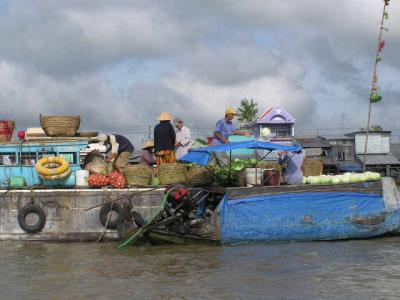 Floating market