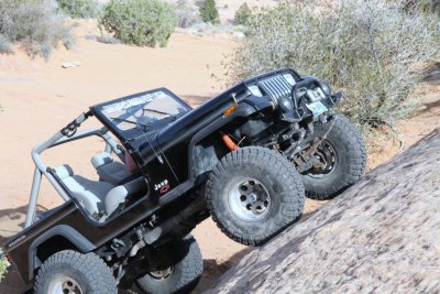 Jeep about to break the drive shaft