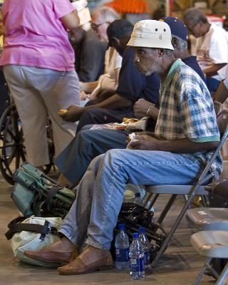 Katrina Victims Arrive in Nashville