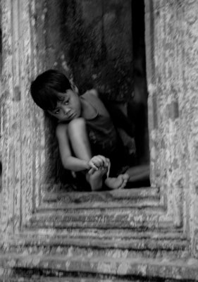 Boy in a window, Ta Prohm