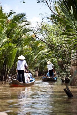 Vietnamese women are hard workers