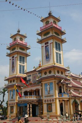 Cao Dai Great Temple