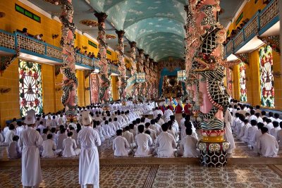 Interior Cao Dai Great Temple