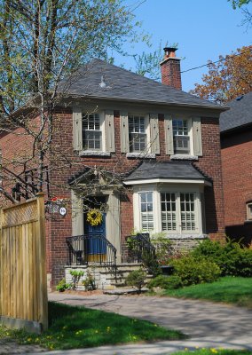 16 Jackson Avenue