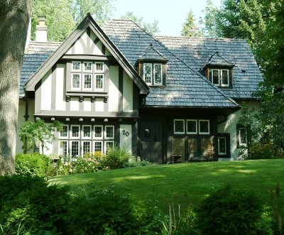 20 Queen Mary's Drive