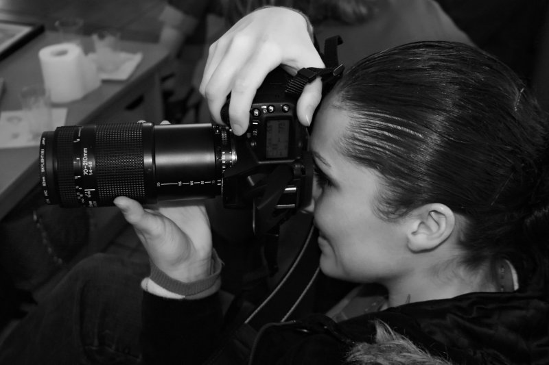 ANNA SHOOTS