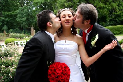 DOUBLE KISSED