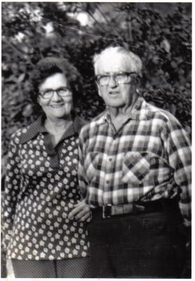 Grandpa BT and Grandma Eula 1978