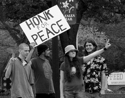 HONK FOR PEACE