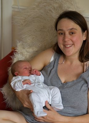 Rugrat 5 and Mom