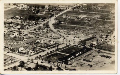 OK Pryor Tornado damage e.jpg