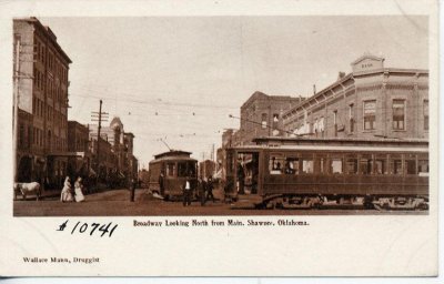 OK Shawnee Broadway Looking North from Main ca 1907.jpg