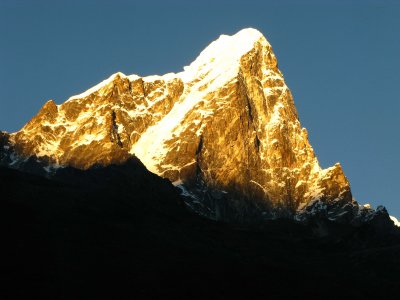 Mountain01.jpg