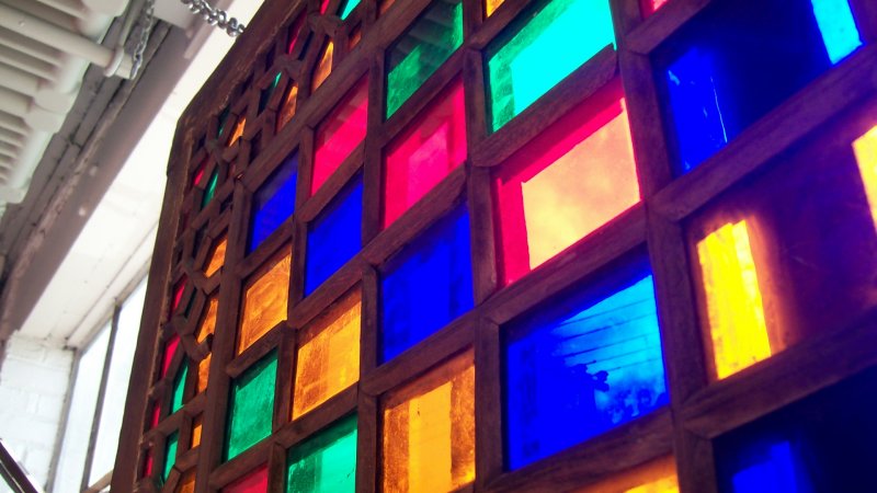 stainedglassrepair003.jpg