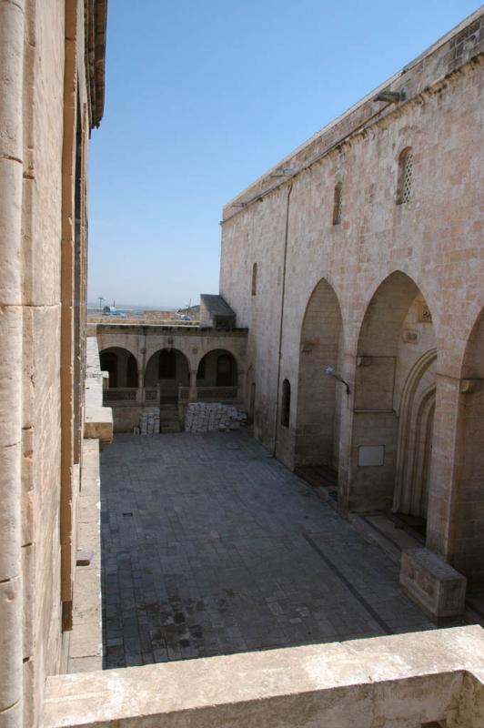 Şanlıurfa at Salahiddini Eybi Mosque 3637.jpg