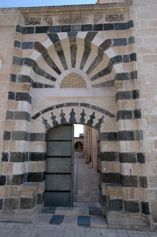 Şanlıurfa at Salahiddini Eybi Mosque 3672.jpg