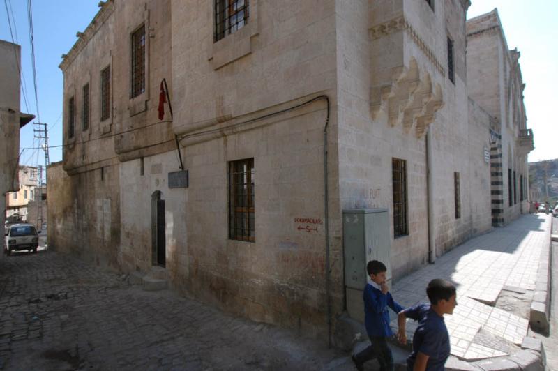 Şanlıurfa at Salahiddini Eybi Mosque 3674.jpg