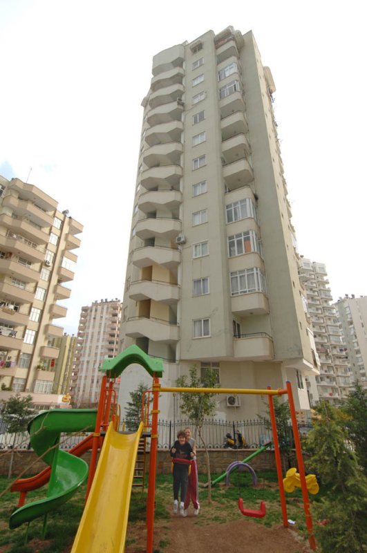 Adana  mrt 2008 3084.jpg