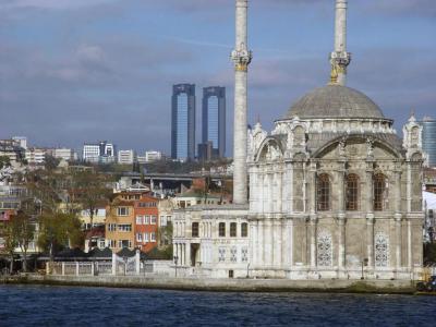 Istanbul Ortaky Mosque along Bosporus 2003 12 10