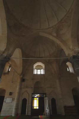 Şanlıurfa at Yeni  Fırfırlı Mosque 3805.jpg