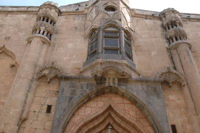 Şanlıurfa at Yeni  Fırfırlı Mosque 3812.jpg