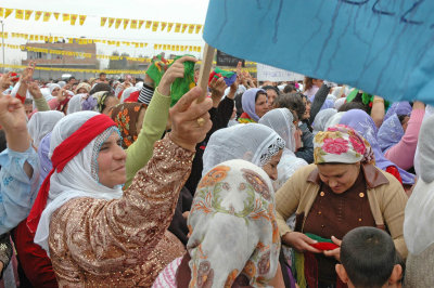 Kurdish Spring Festival mrt 2008 5451.jpg